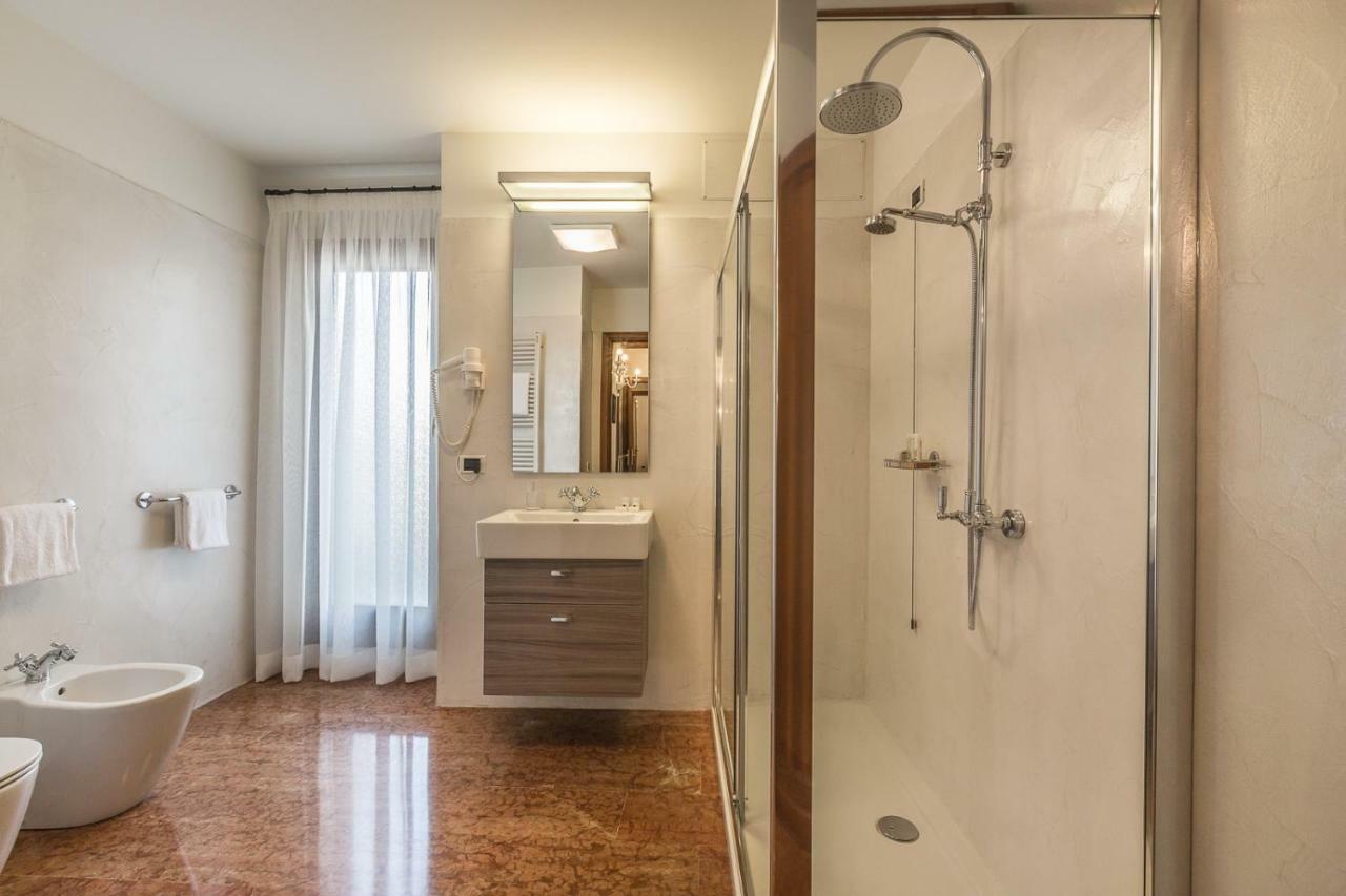 Ca' Del Monastero 3 Collection For 4 Guests With Lift Appartamento